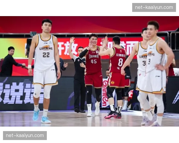 球员发展路径向全能演进 技术短板补强成休赛期训练重点